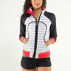 LULULEMON | Run: Track Attack Jacket Striped | Sz. 4